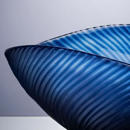 Мебель и интерьер/Вазы Cloyd MUSSEL Vase / выс. 12 см - синее стекло (арт.50034) фото 2